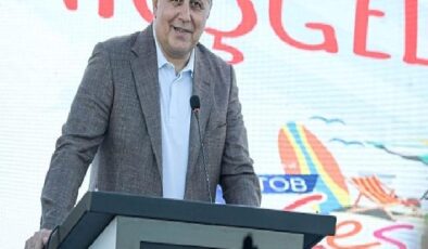 Başkan Tugay’dan turizm mesajı “Torunlarımızın yaşayacağı Çeşme’yi hayal ederek adım atmalıyız”