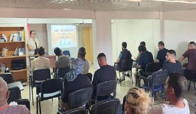 Burhaniye Belediyesi’nden Bağımlılıkla Mücadele Ailelere Destek Semineri