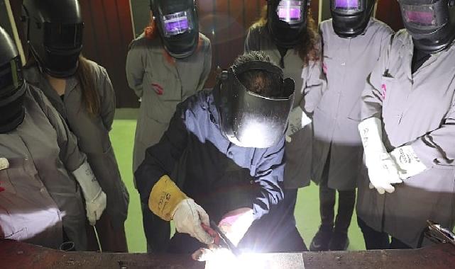 İBB, toplumsal cinsiyet eşitliğine katkı sağlamak amacıyla kadınlar için ‘Kaynakçılık Atölyesi’ projesini hayata geçirdi