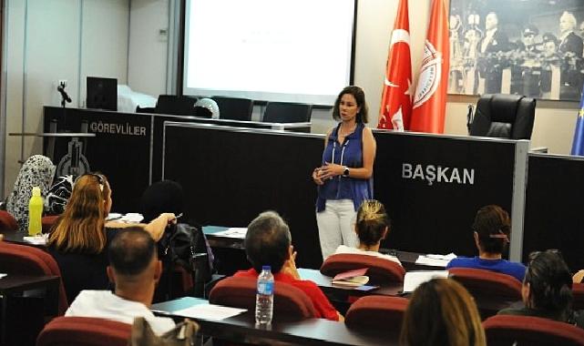 Karşıyaka Belediyesi’nden hayvanseverlere eğitim