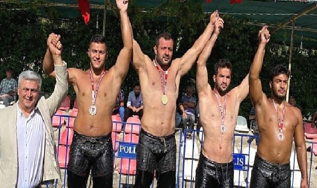 Kemer Belediye pehlivanı Isparta’da 2’nci oldu