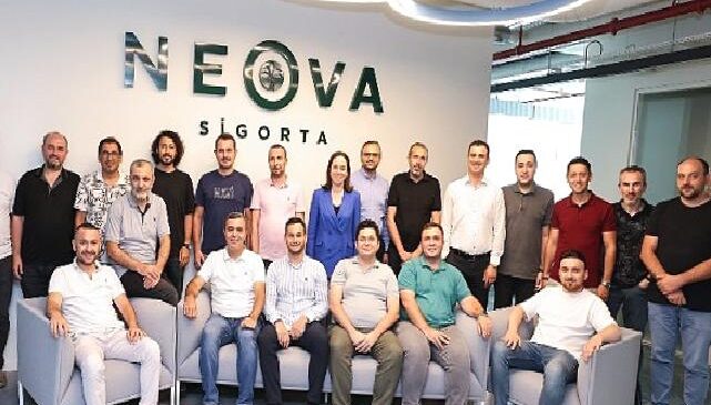 Neova Sigorta’dan dijital gelişim için şirket içi eğitim programı: Dijital Düşün’üyorum